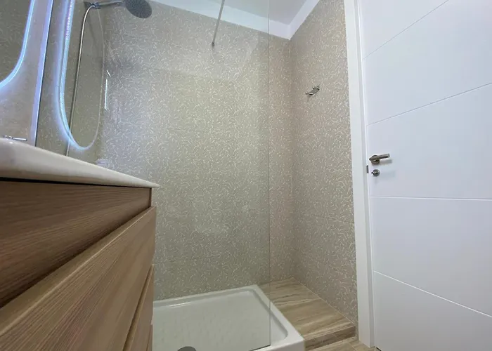 Будинок відпочинку South Corner Адехе