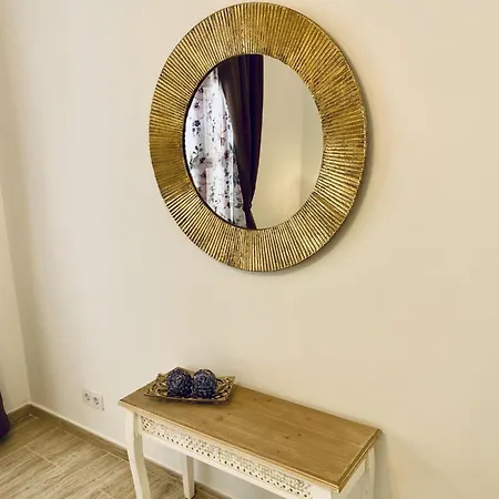 South Corner أذيخي